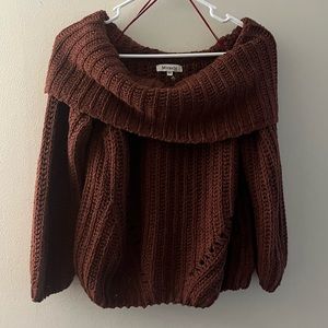 CHUNKY KNIT SWEATER